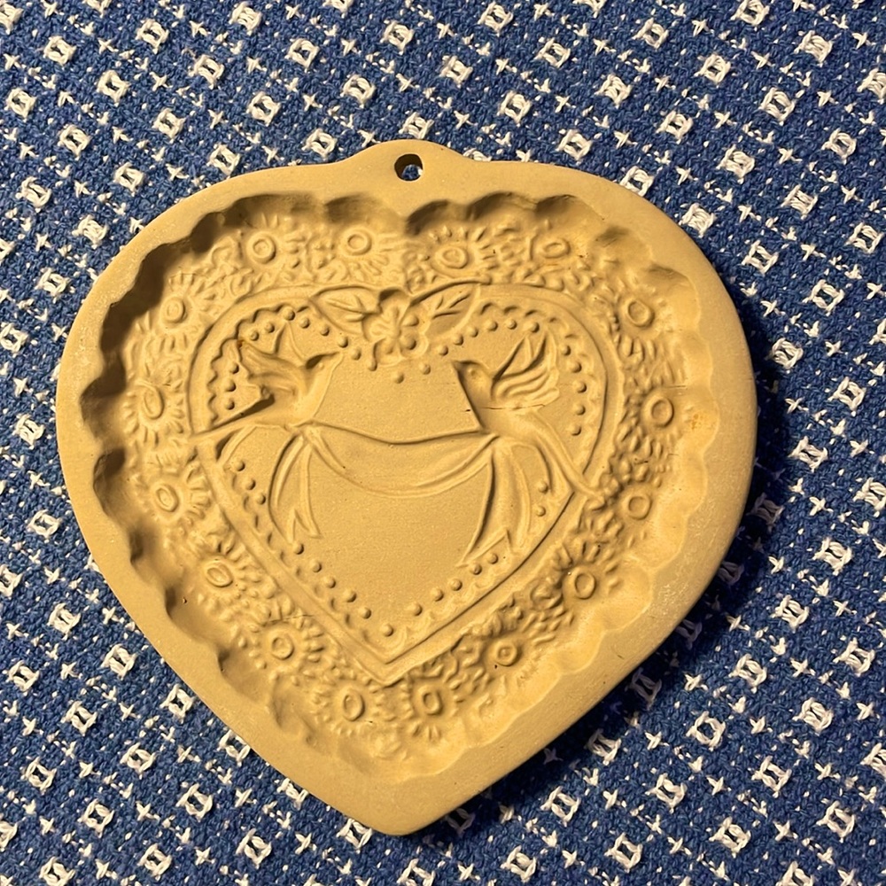 Wedding Heart of Brown Bag Cookie Art,1985